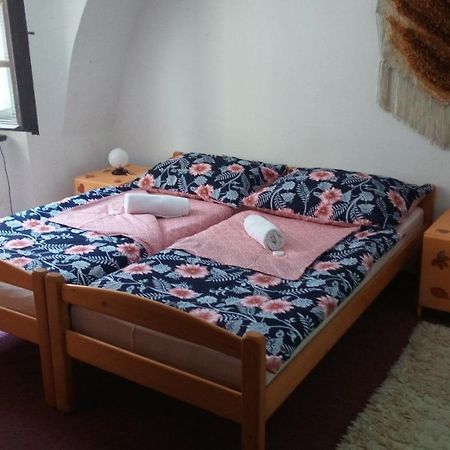 Penzion U Tkadlen Jindřichův Hradec Eksteriør bilde
